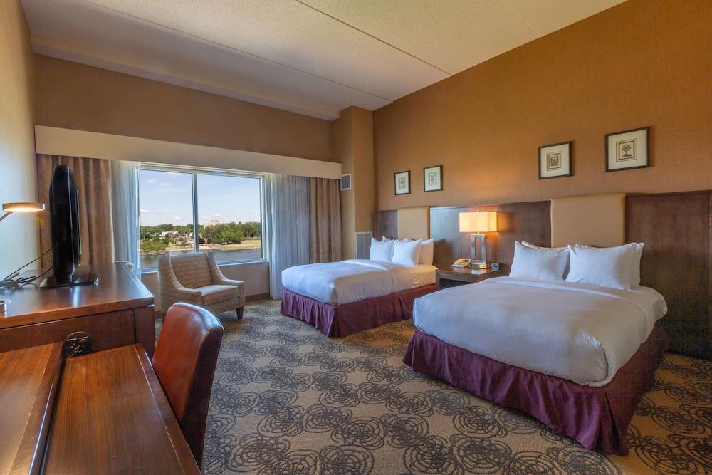 Doubletree By Hilton Bay City - Riverfront Exterior foto